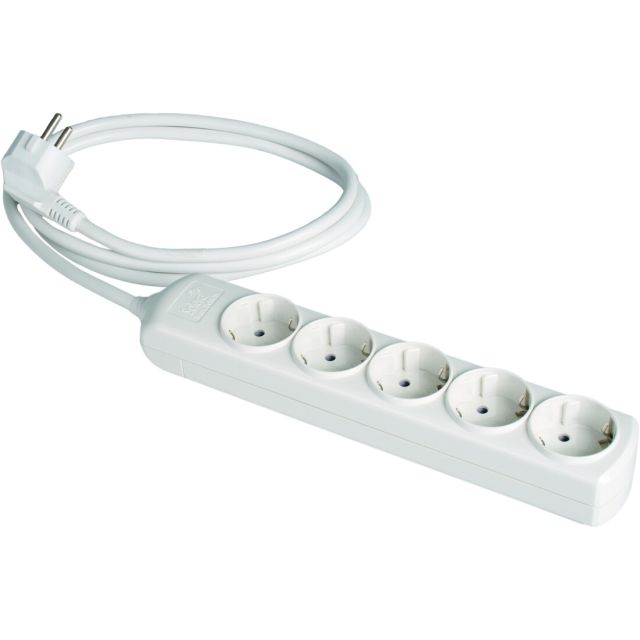 Base múltiple blanca 5 tomas 1,5m. 250V 16A 3x1,5mm2 (Solera 8015)