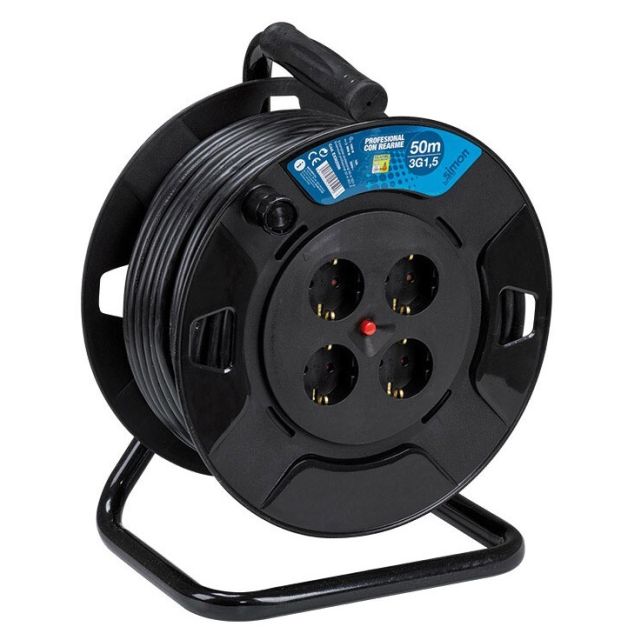 50m. extensible enrollacables profesional con rearme 4 tomas 3x1,5mm IP20 (Simon  EX562599)