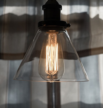 Bombilla pera filamento led